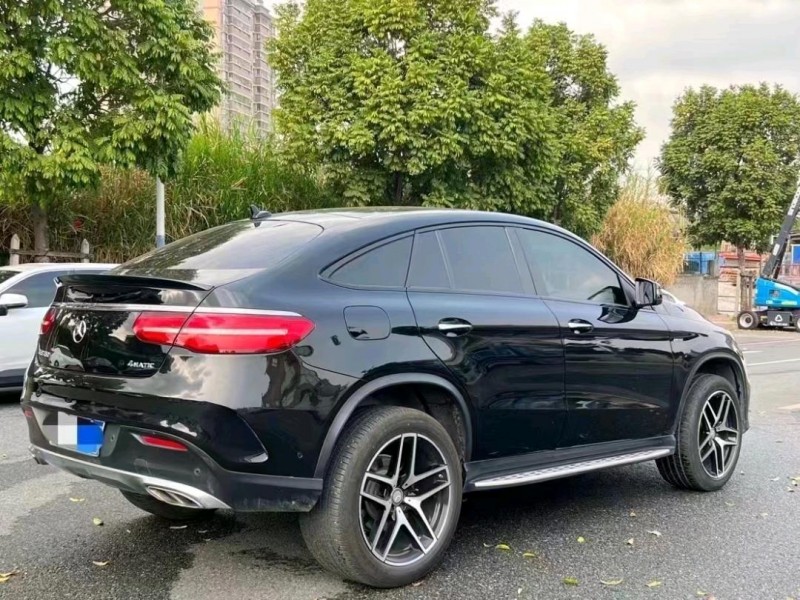 广州16年奔驰GLE8