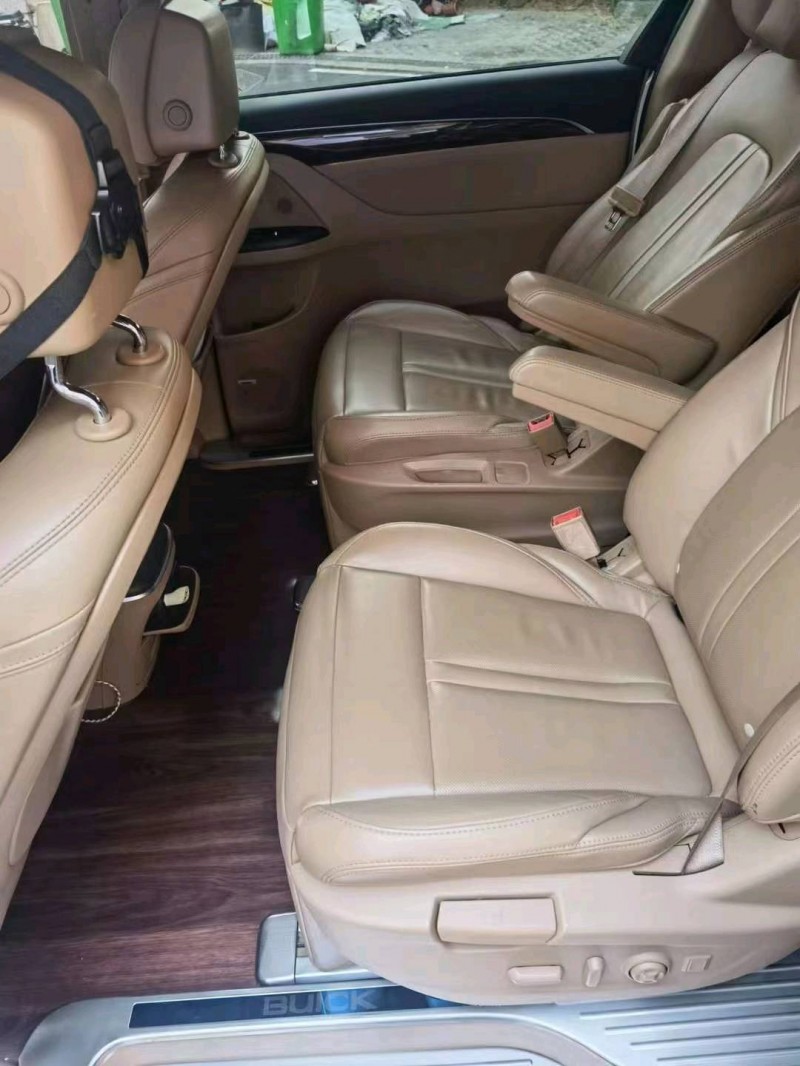 广州18年别克GL86