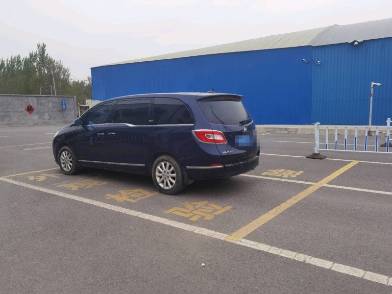 石家庄13年别克GL84