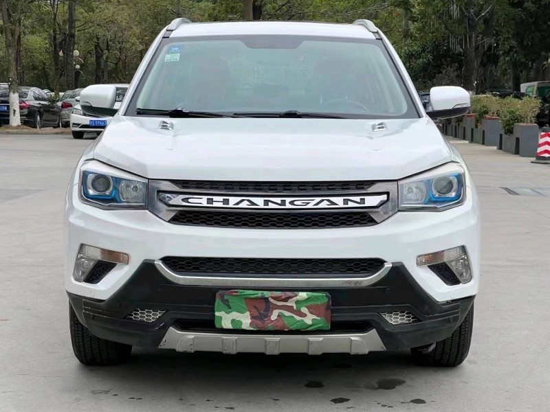 深圳16年长安汽车CS751