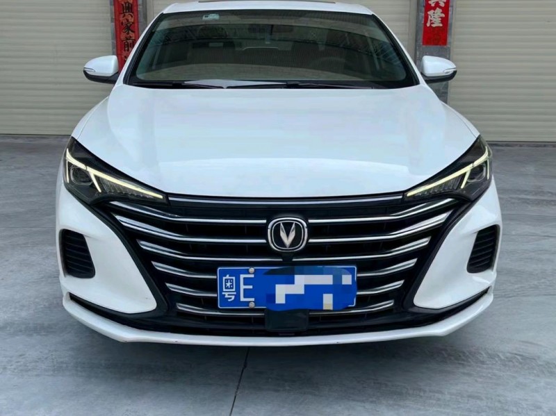 珠海21年长安汽车逸动1