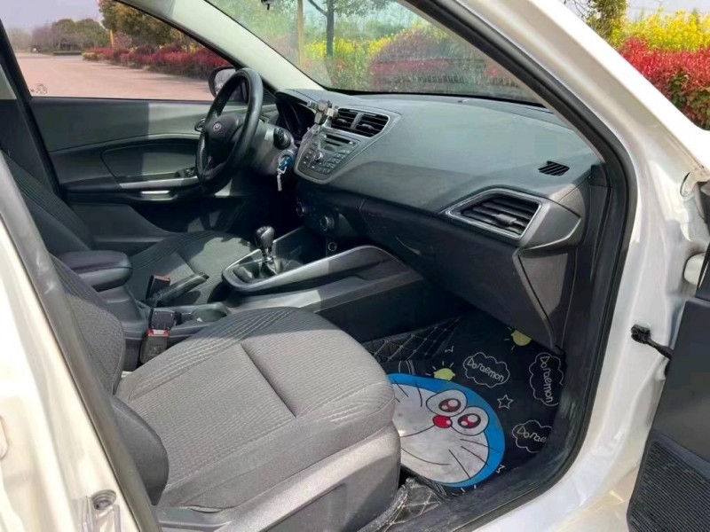 徐州19年福特福睿斯8