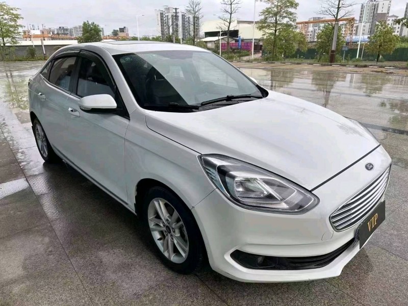 珠海19年福特福睿斯2