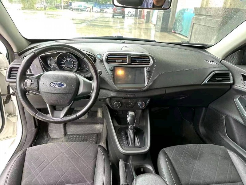 珠海19年福特福睿斯7