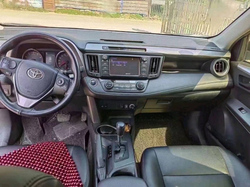 九江19年丰田RAV4荣放6