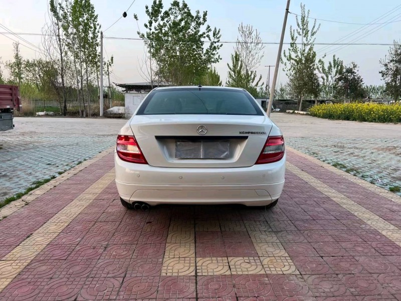 徐州11年奔驰C9