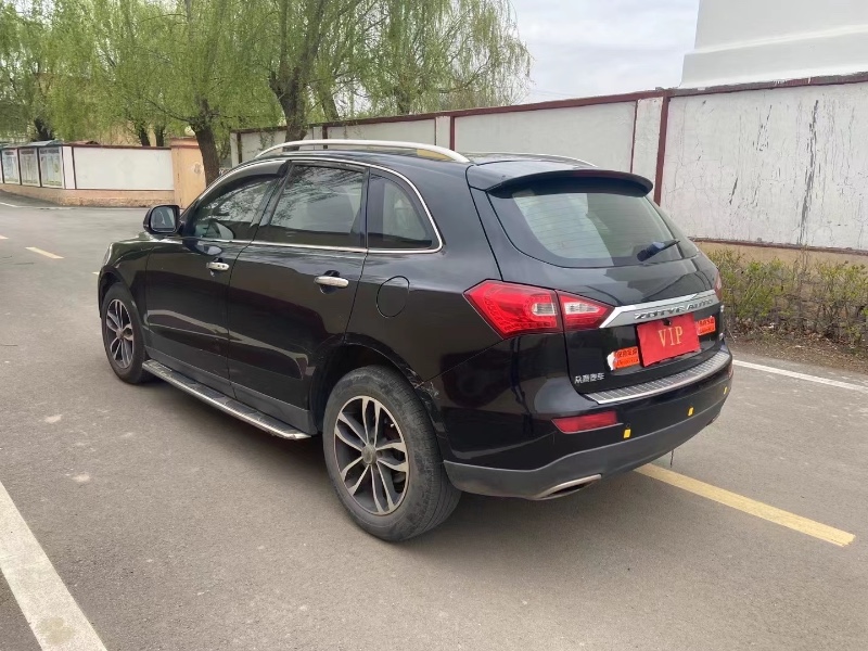 青岛16年众泰T6002