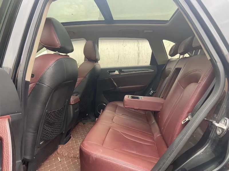 青岛16年众泰T6008