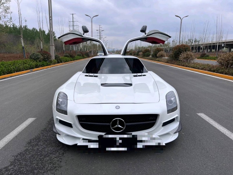 枣庄13年奔驰SL1