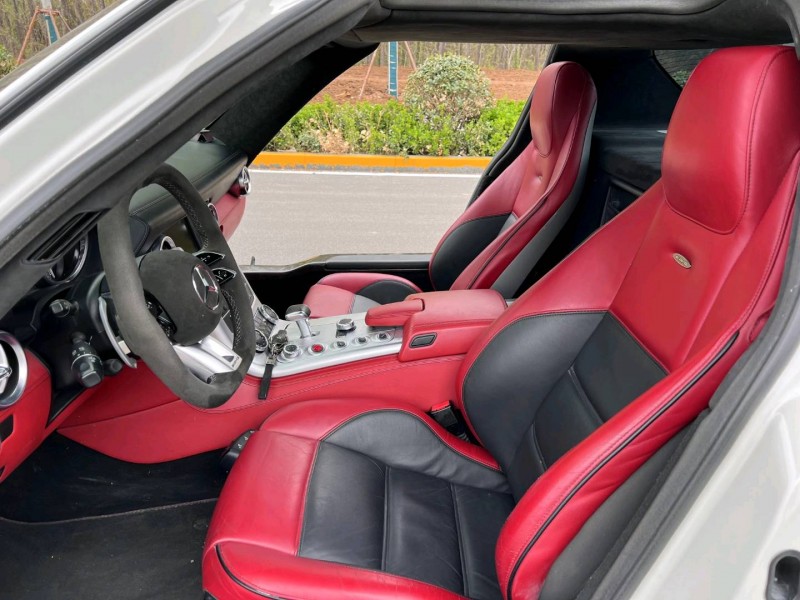 枣庄13年奔驰SL7