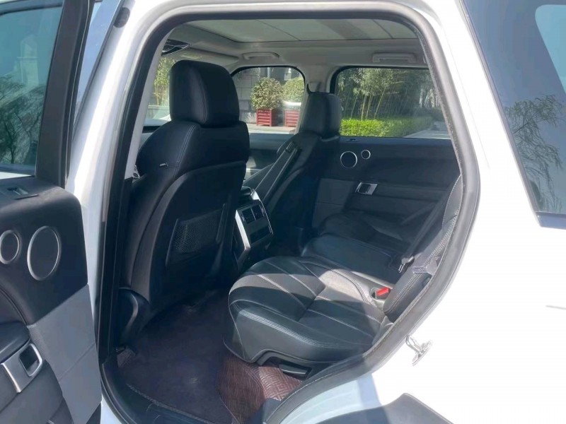 石家庄17年路虎揽胜运动5