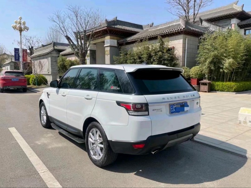 石家庄17年路虎揽胜运动8