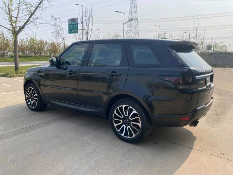 徐州17年路虎揽胜运动8