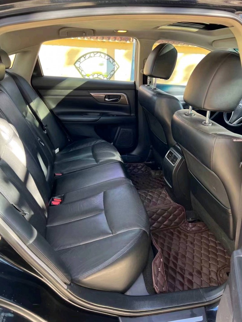 廊坊15年日产天籁7