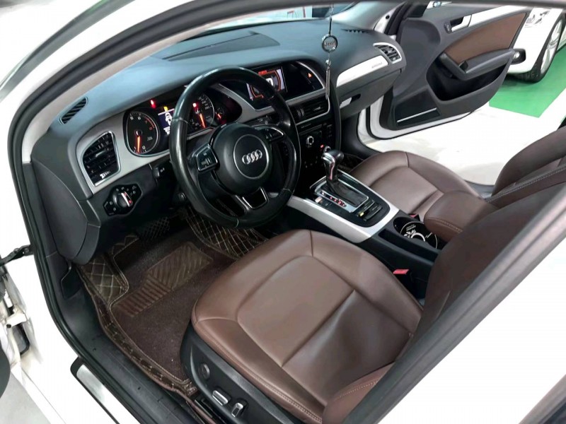 成都15年奥迪A4L6