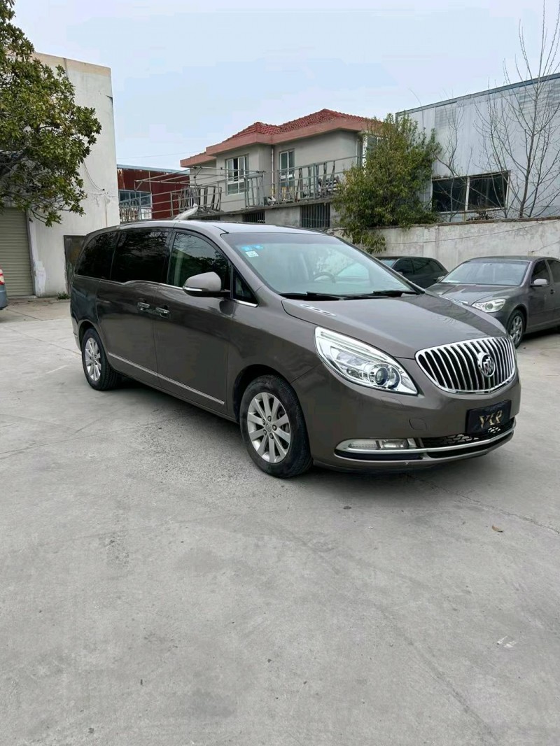 盐城11年别克GL83