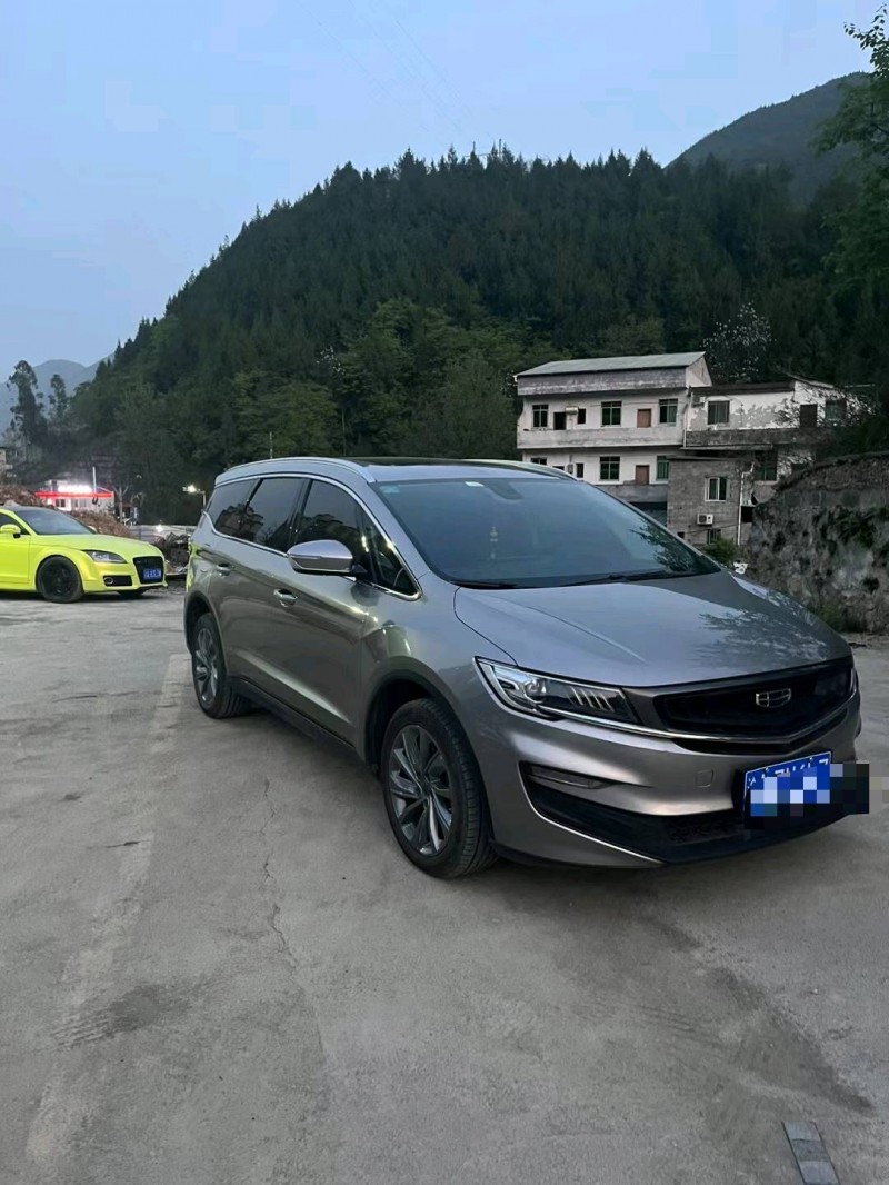 重庆22年吉利嘉际3