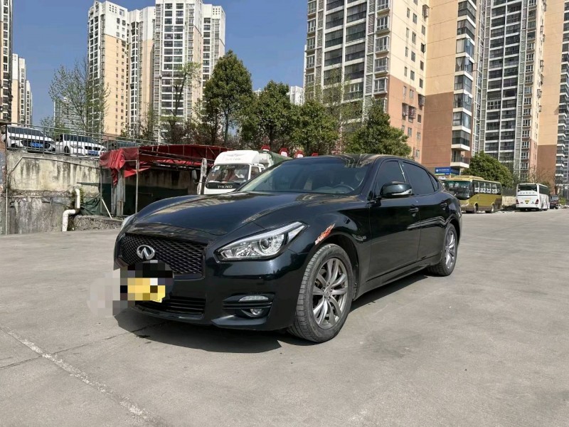 广州16年英菲尼迪Q703