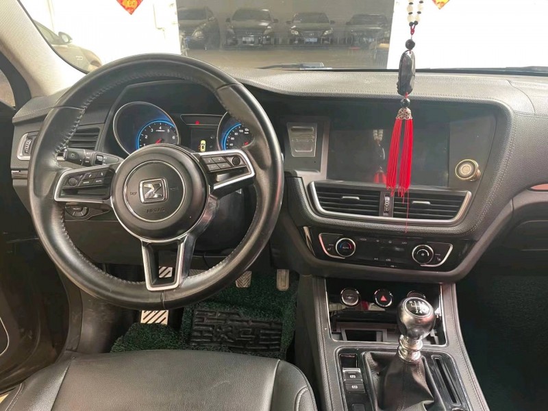 保定17年众泰T6005