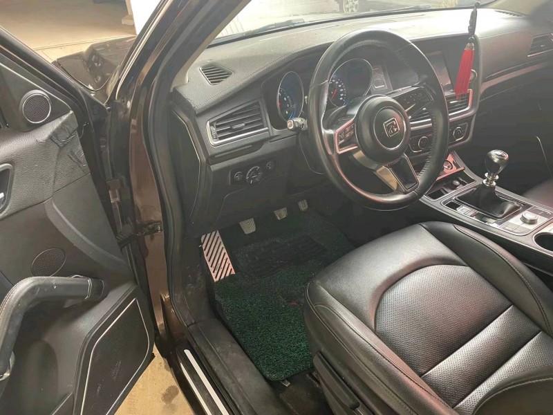 保定17年众泰T6006