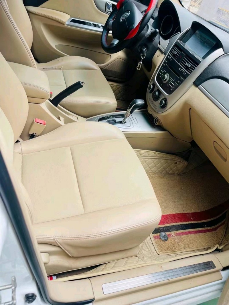 聊城14年别克凯越5