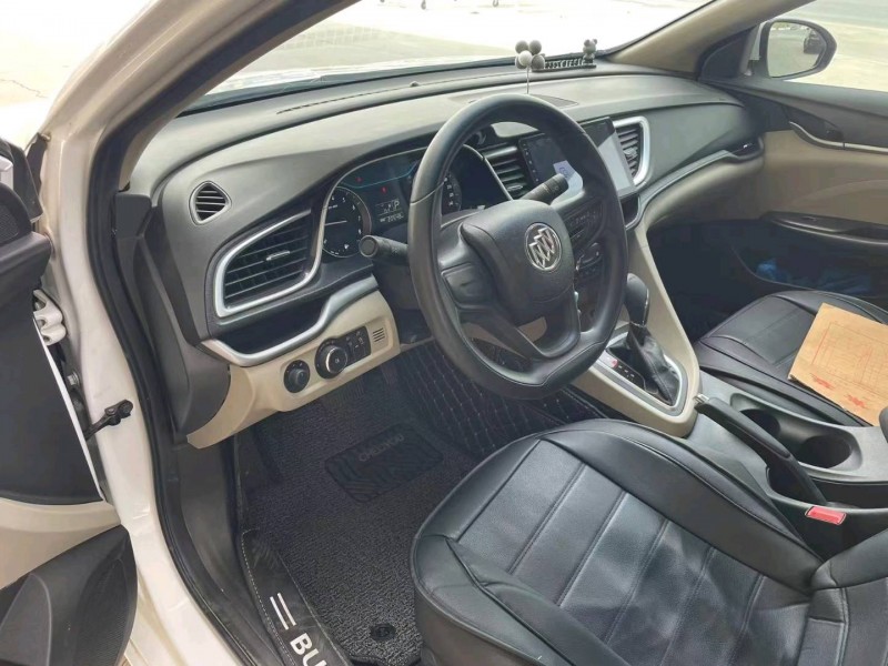 保定19年别克英朗4