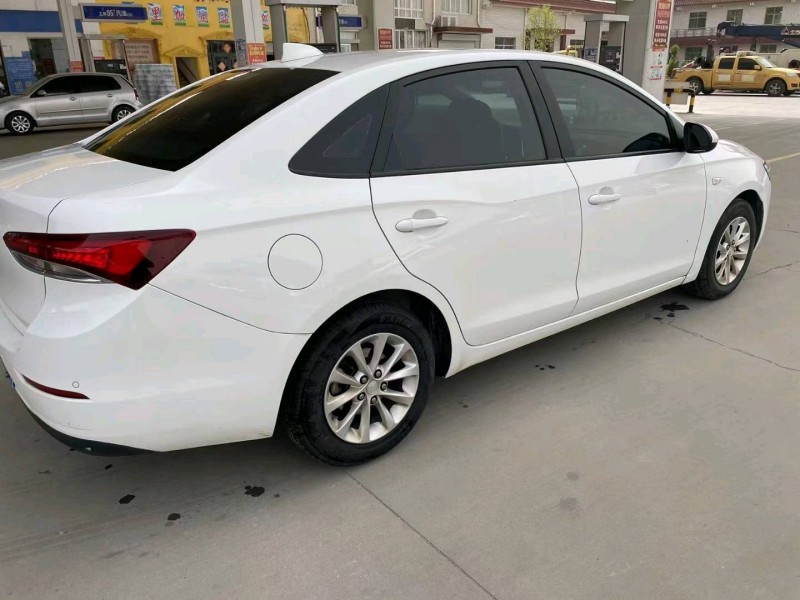 保定19年别克英朗7