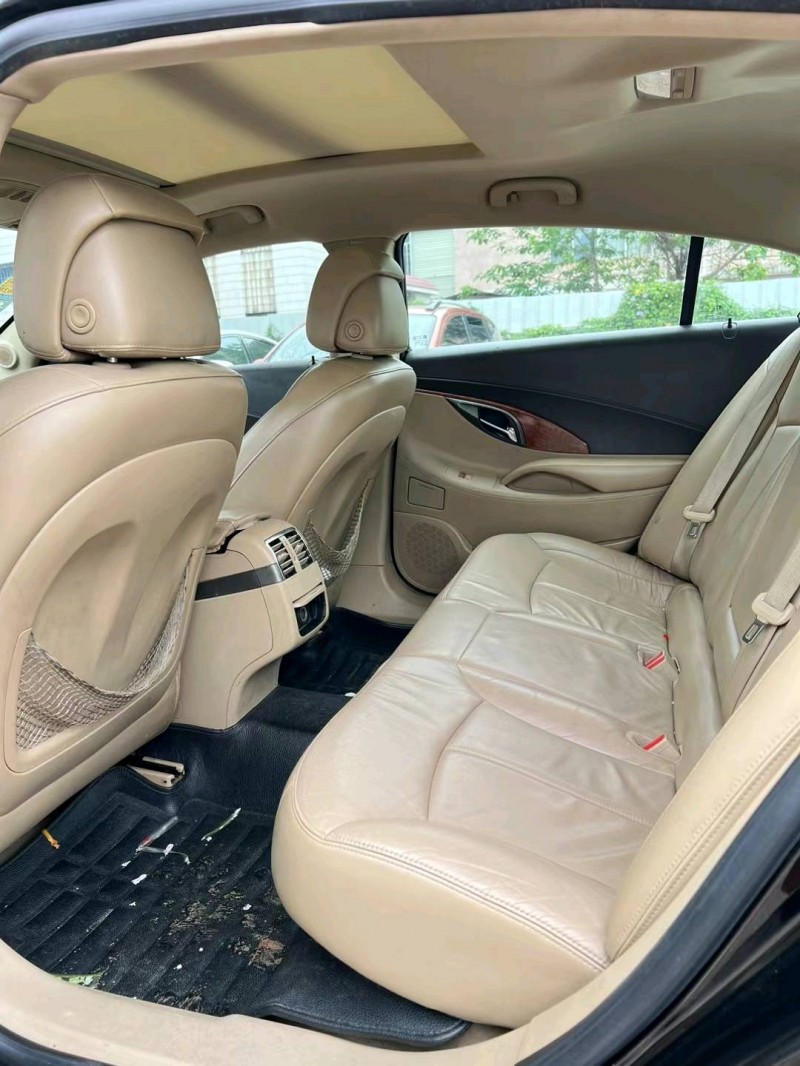 广州12年别克君越4