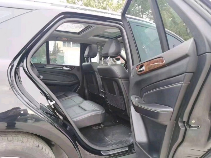 淄博15年奔驰ML6