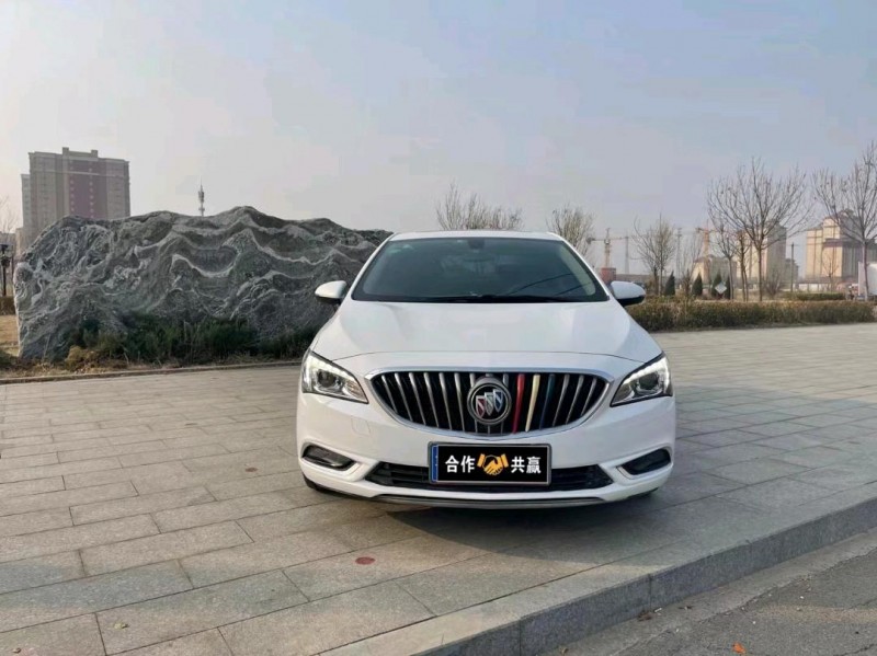 廊坊17年别克威朗1