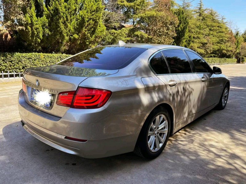 潍坊11年宝马5系7