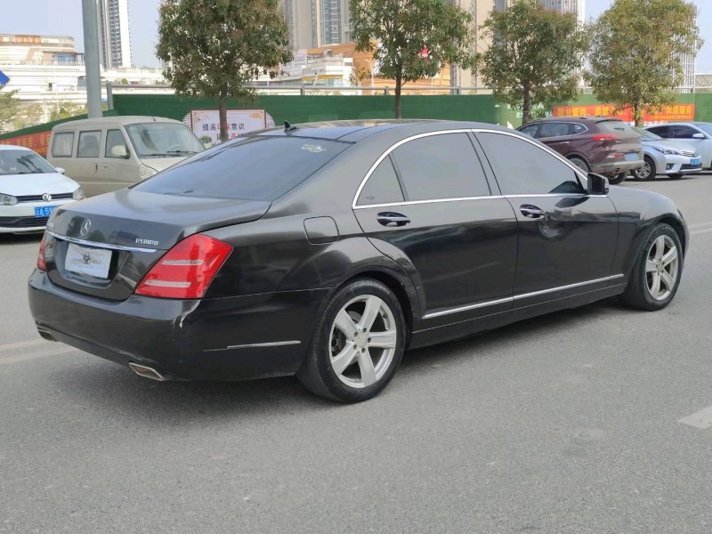 东莞12年奔驰S7