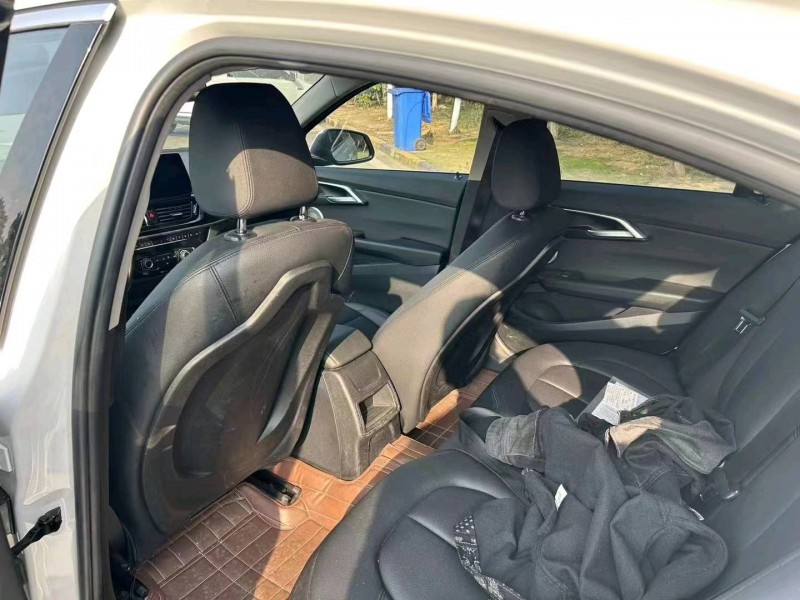 宜昌21年宝马1系6