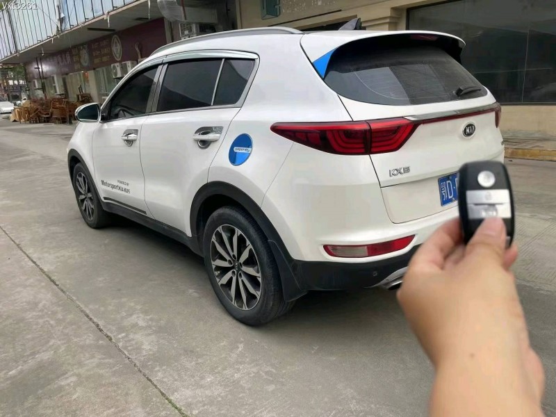 东莞17年起亚KX57