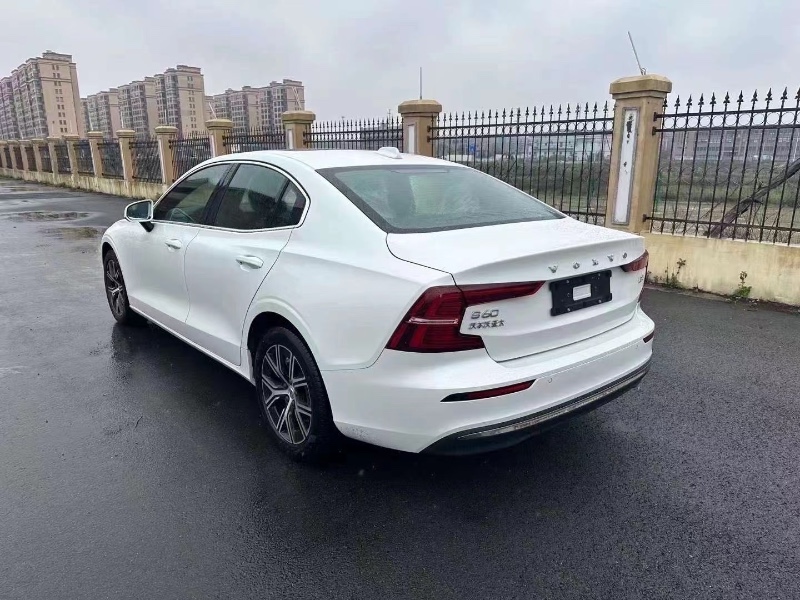 嘉興23年沃爾沃S60L2