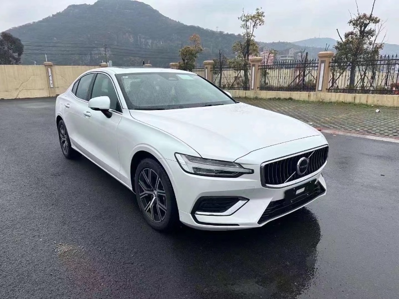 嘉興23年沃爾沃S60L5