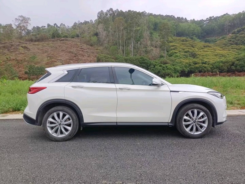东莞19年英菲尼迪QX504
