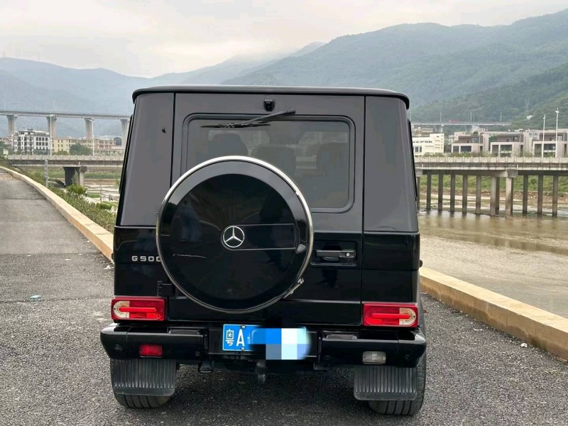 东莞11年奔驰G9