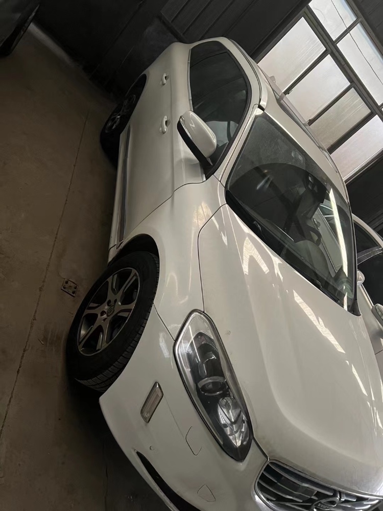 濰坊15年沃爾沃XC605