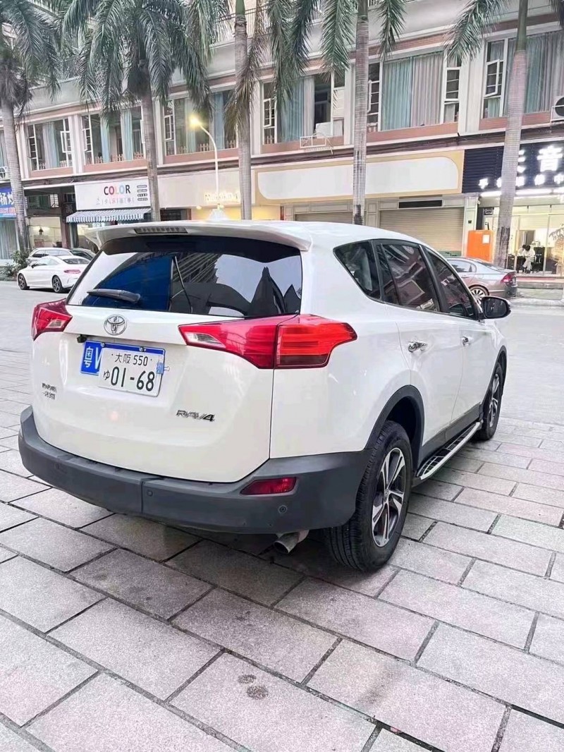 珠海16年丰田RAV4荣放5