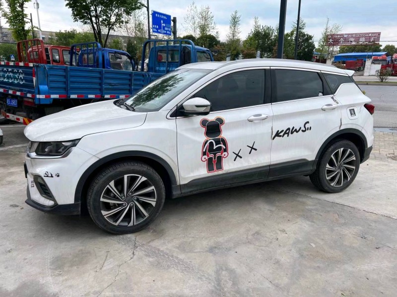 淮南20年吉利缤越2