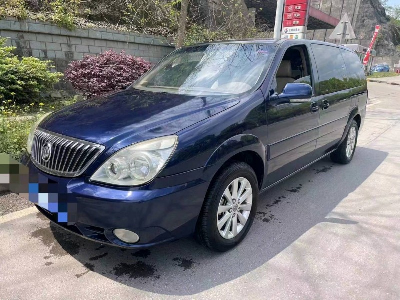 重庆15年别克GL82