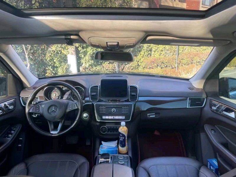 淄博19年奔驰GLS4