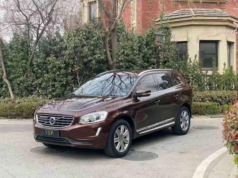 青岛16年沃尔沃XC602