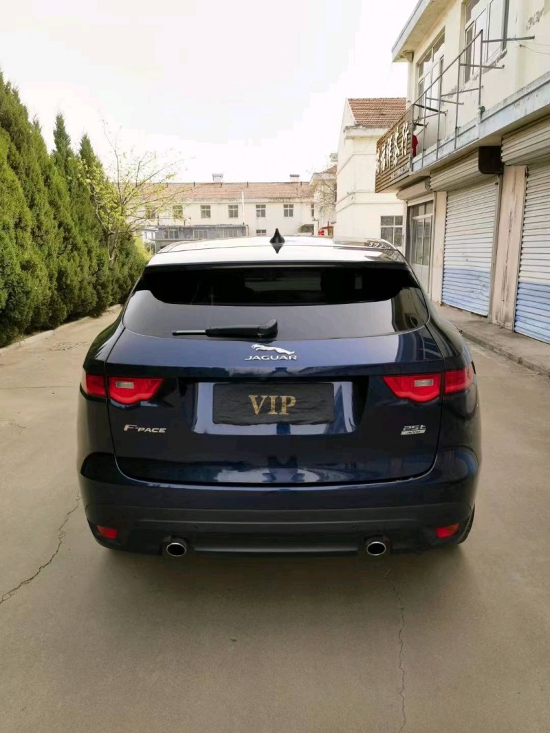 枣庄17年捷豹F-PACE8