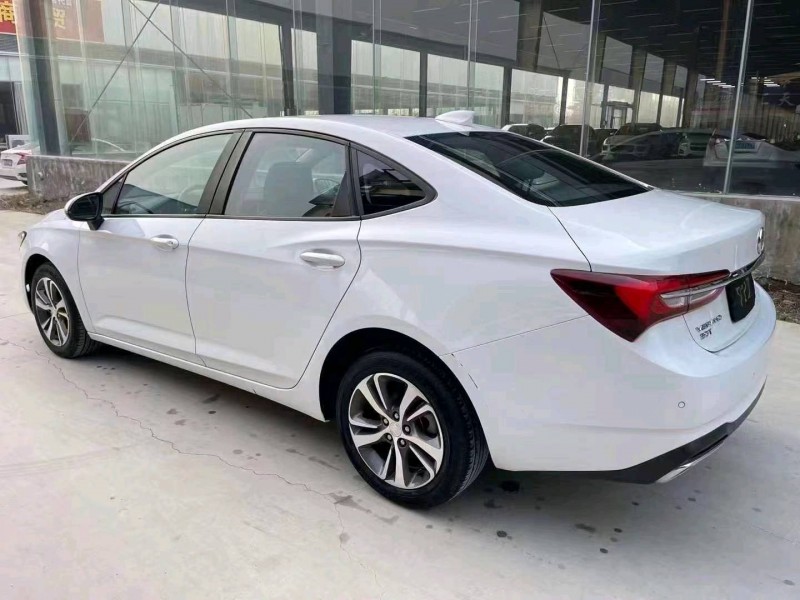 淄博21年别克威朗5