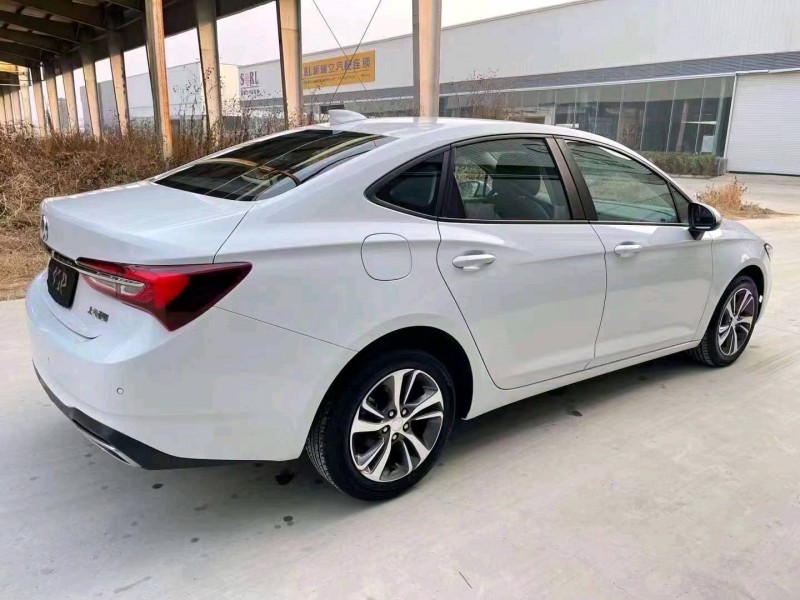 淄博21年别克威朗8