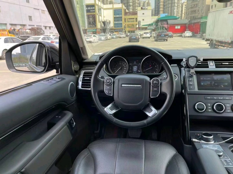 佛山17年路虎发现6