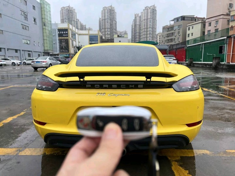 佛山18年保时捷7185