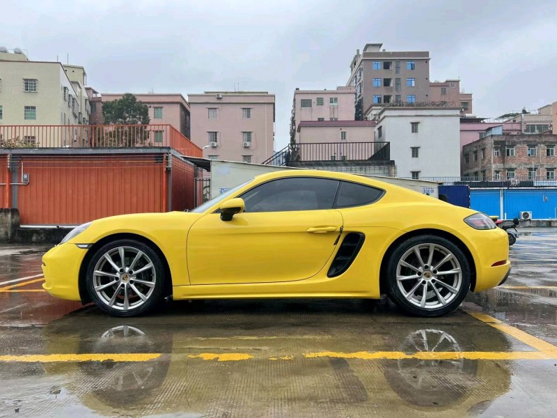 佛山18年保时捷7184